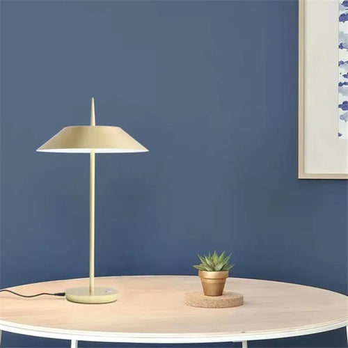 lampe à poser design en métal avec éclairage LED - vue 4 sur 12