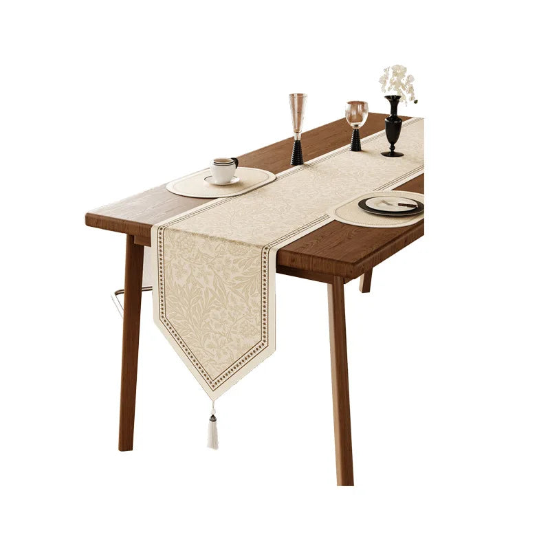 Chemin de table style vintage floral esprit campagne - vue 4 sur 4