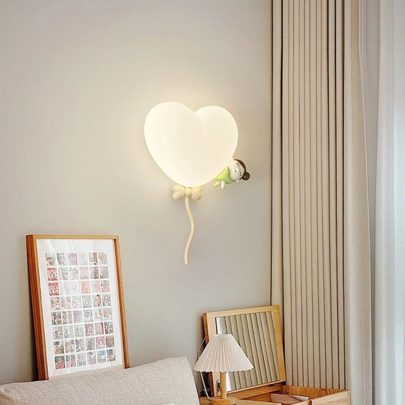 applique murale led romantique couronne coeur nuage pour enfants - vue 5 sur 12