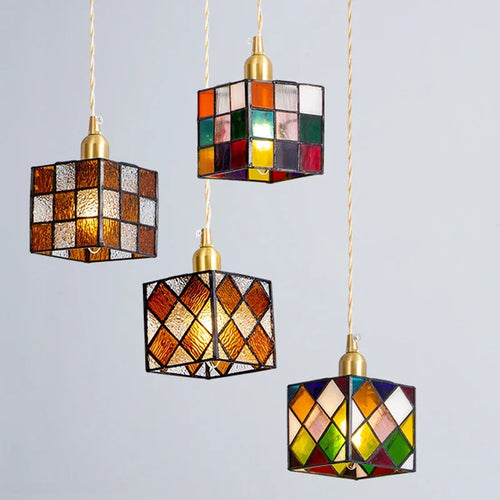 plafonnier cube style tiffany en verre teinté décoration intérieure - vue 2 sur 9
