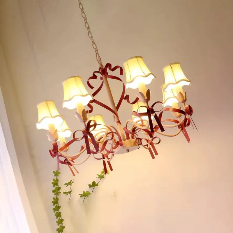 lustre princesse rose pour décoration de chambre enfant - vue 4 sur 12