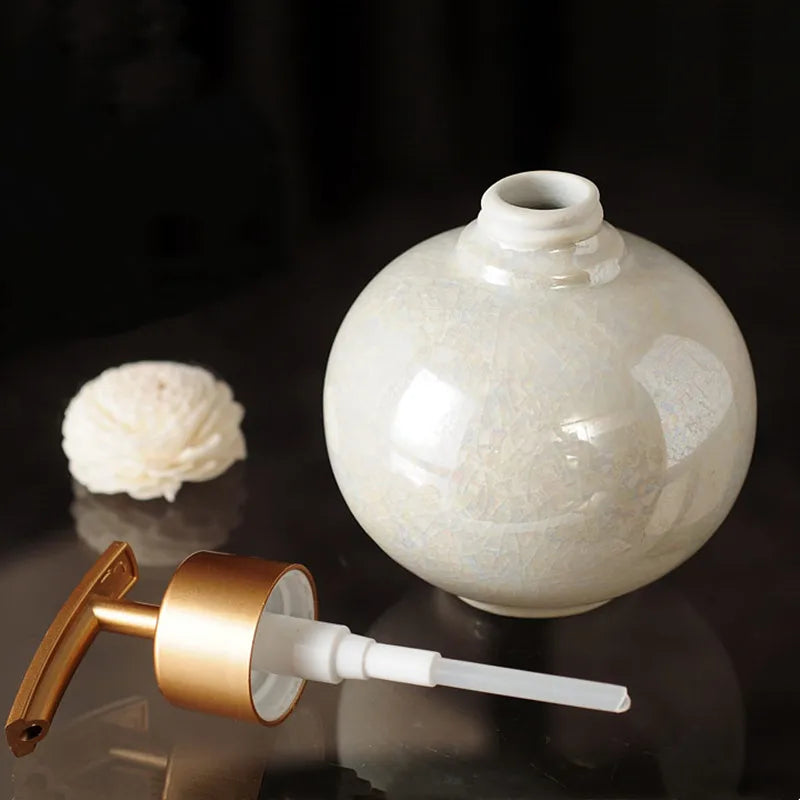 flacons en céramique vides à pompe pour cosmétiques et désinfectant - vue 2 sur 5