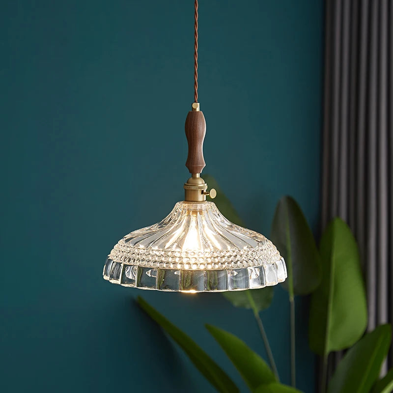 suspension luminaire nordique en bois verre et laiton rustique moderne - vue 5 sur 22