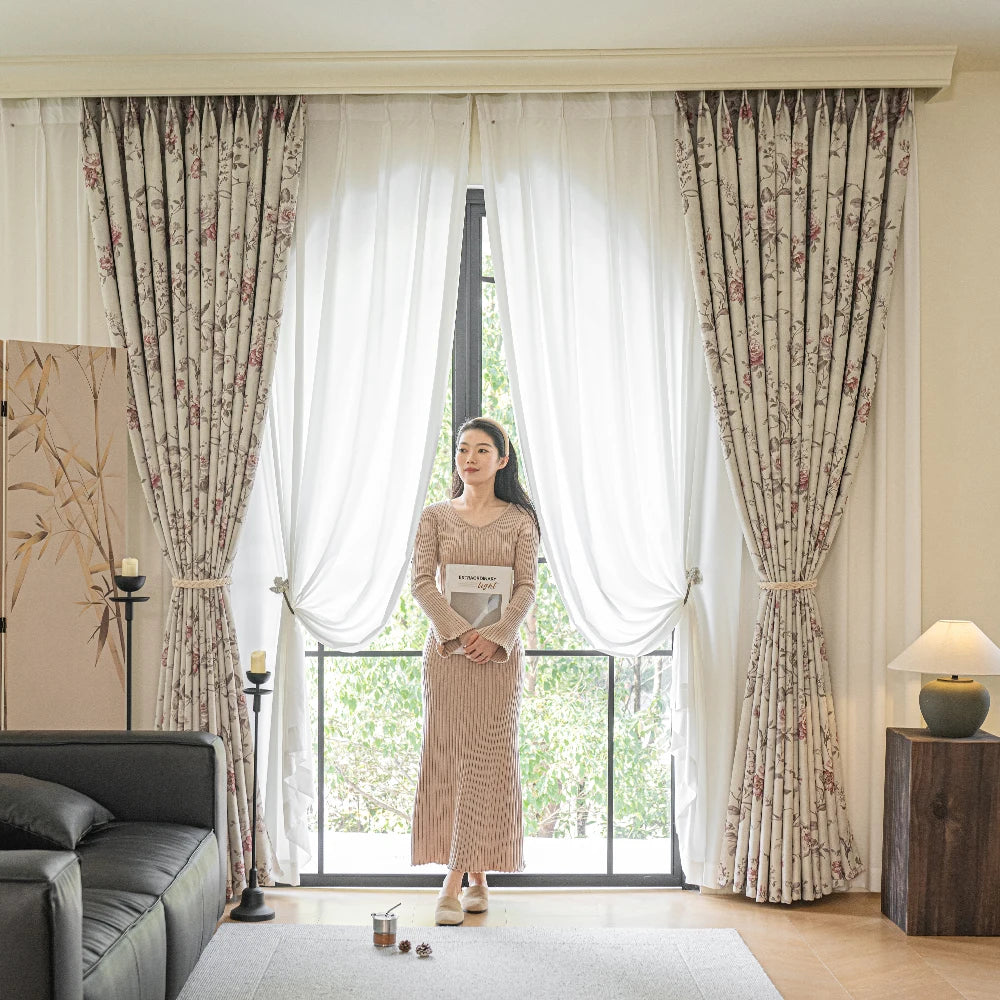 Rideau occultant floral élégant pour salon et chambre - vue 2 sur 7