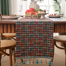Chemin de table jacquard vert fleurs pompons campagne