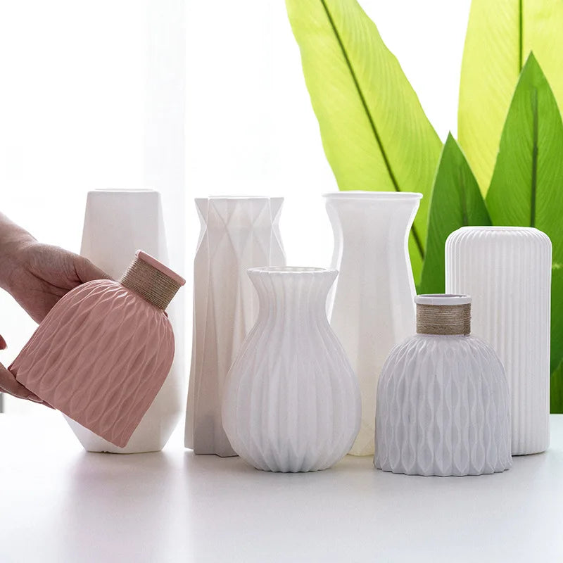vase moderne en plastique pour décoration florale nordique - vue 4 sur 26
