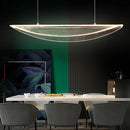 suspension moderne design en fer et acrylique pour ambiance luxe