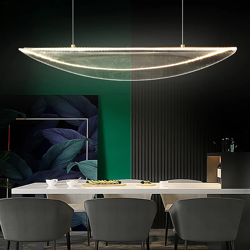 suspension moderne design en fer et acrylique pour ambiance luxe - vue 1 sur 8