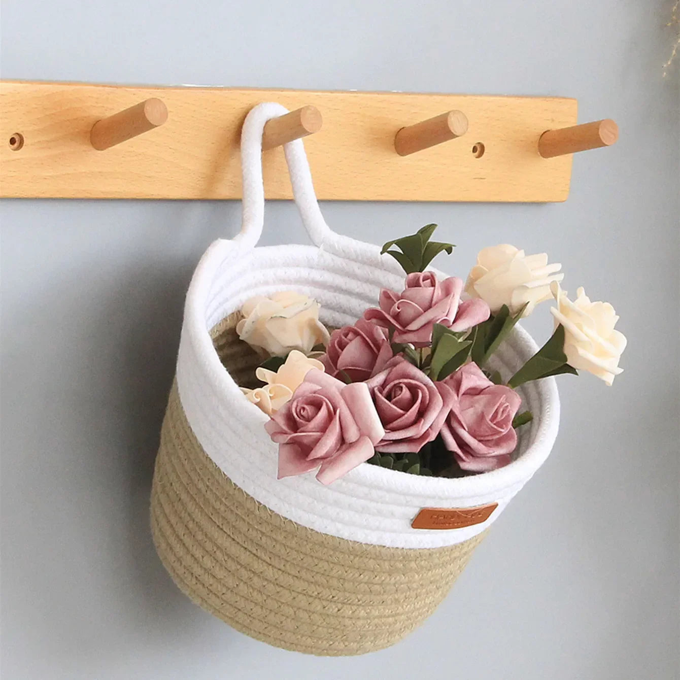 panier moderne en corde tissée pour rangement suspendu - vue 3 sur 8