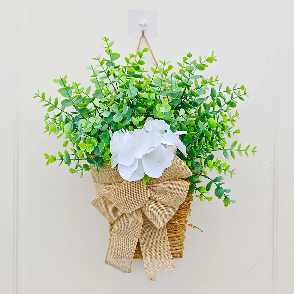 couronne de printemps en eucalyptus et fleurs blanches décorative - vue 3 sur 9
