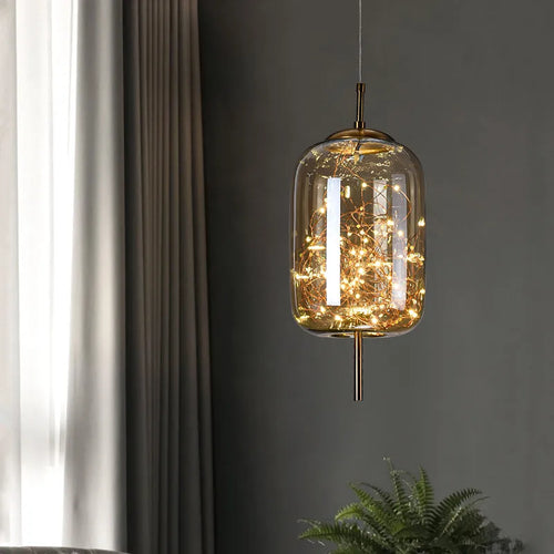 Lustre de chevet rouge en filet nordique pour fille - vue 4 sur 12