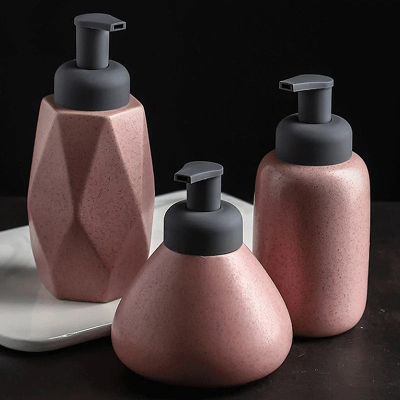 bouteille céramique distributeur savon liquide et gel douche - vue 1 sur 18