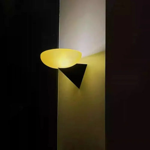 applique murale design moderne créative et personnalisée pour intérieur - vue 2 sur 8