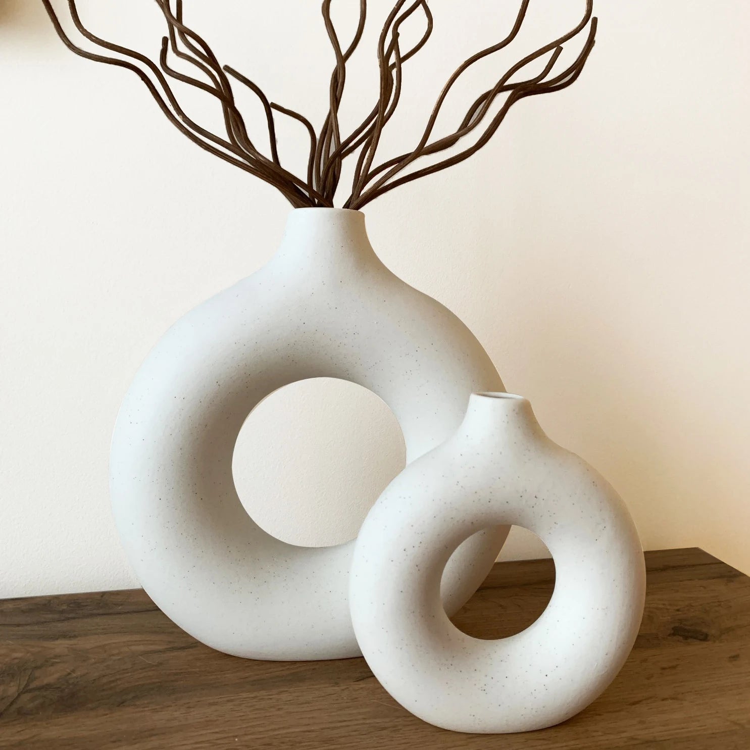 vase circulaire en céramique pour décoration intérieure et fleurs - vue 4 sur 12