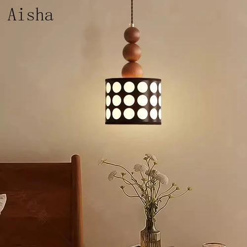 suspension médiévale style français pour un intérieur élégant - vue 4 sur 9