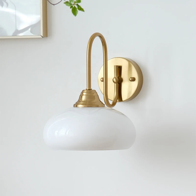2024 Bauhaus Medieval Modern French Bedroom, Study Room, Living Room Chandelier Designer Nordic Retro Wall Lamp - vue 4 sur 9