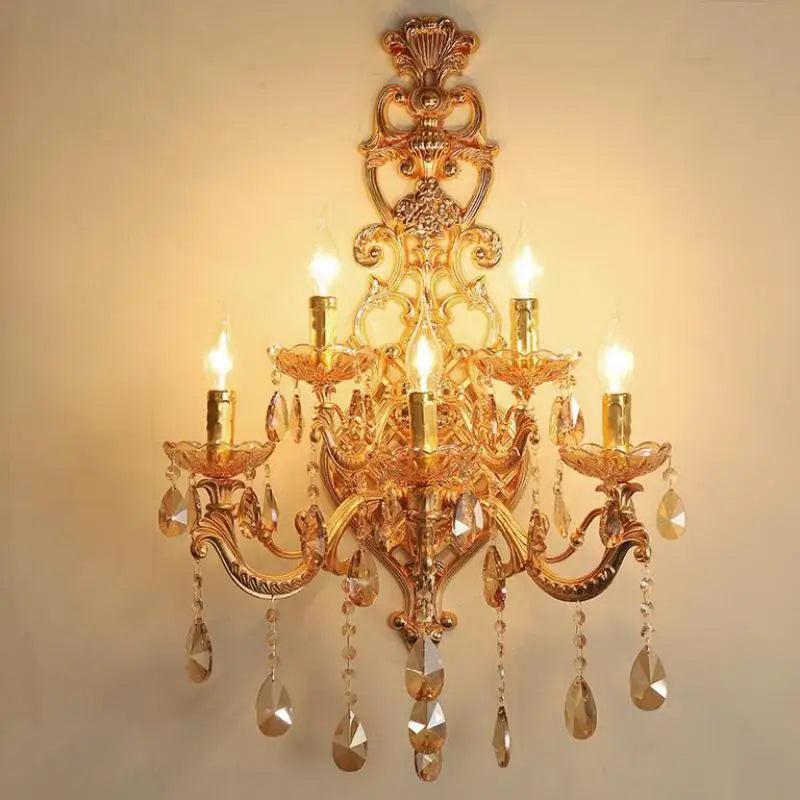 applique murale en cristal doré à cinq têtes pour intérieur élégant - vue 1 sur 8