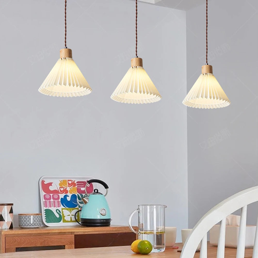 lustre led moderne avec abat-jour plissé suspendu - vue 6 sur 8