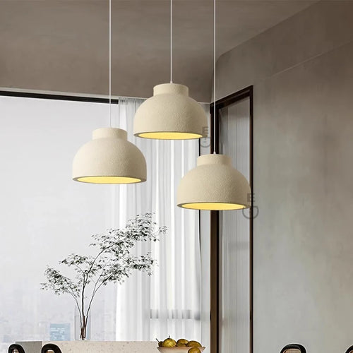 lampe pendante en ciment style wabi-sabi pour restaurant - vue 4 sur 10
