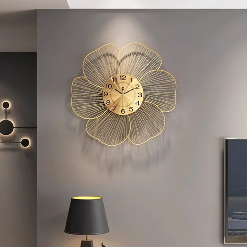 horloge murale design en métal pour intérieur moderne et épuré - vue 3 sur 8
