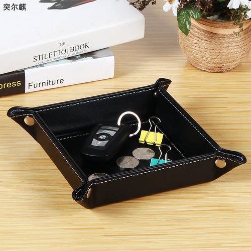 plateau moderne vide-poche pour clés et petits objets - vue 3 sur 8