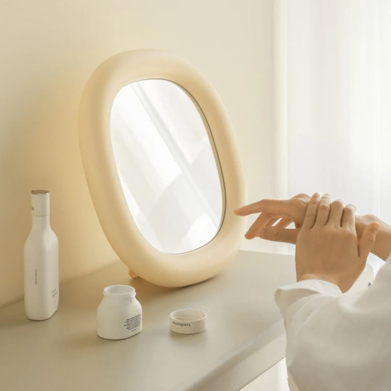 miroirs décoratifs ronds mignons pour maquillage suspendus à la main - vue 7 sur 8