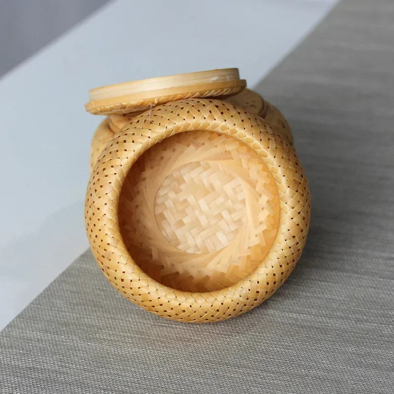 panier en rotin tissé à la main pour rangement et décoration - vue 3 sur 7