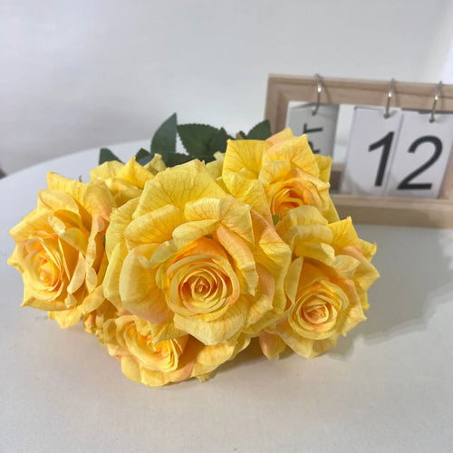 bouquet de roses artificielles en soie décoratives pour intérieur - vue 2 sur 15