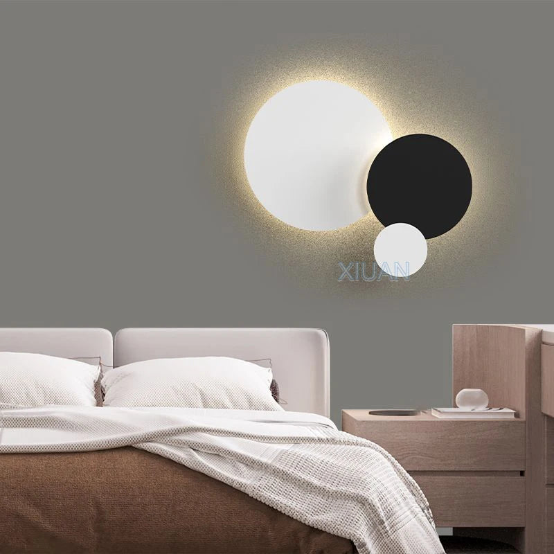 lampe de chevet moderne aux formes géométriques variées - vue 2 sur 10