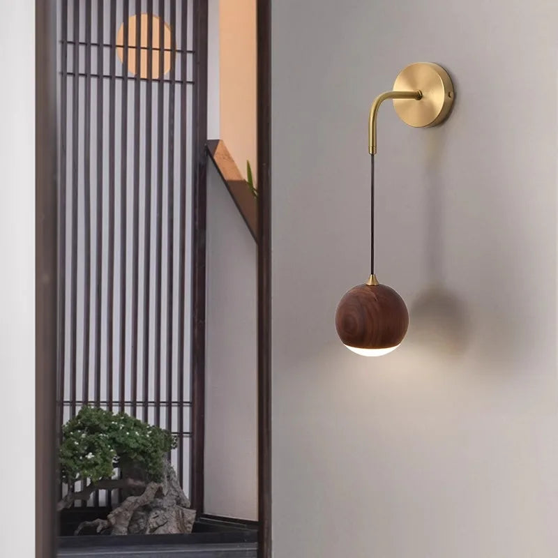 Walnut Wood Round ball Wall light, Wabi-sabi Modern style, Wall Sconces for Bedroom, Living, Corridor, Aisle balcony, Entrance - vue 2 sur 7