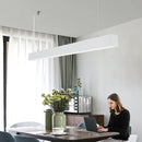 suspension lumineuse réglable pour intérieur moderne et élégant