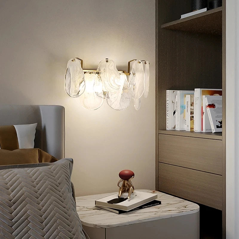 lustre moderne en verre givré doré design suspendu décoratif - vue 3 sur 14