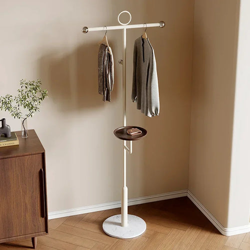 cintres de luxe légers avec base en marbre et support suspendu - vue 2 sur 8
