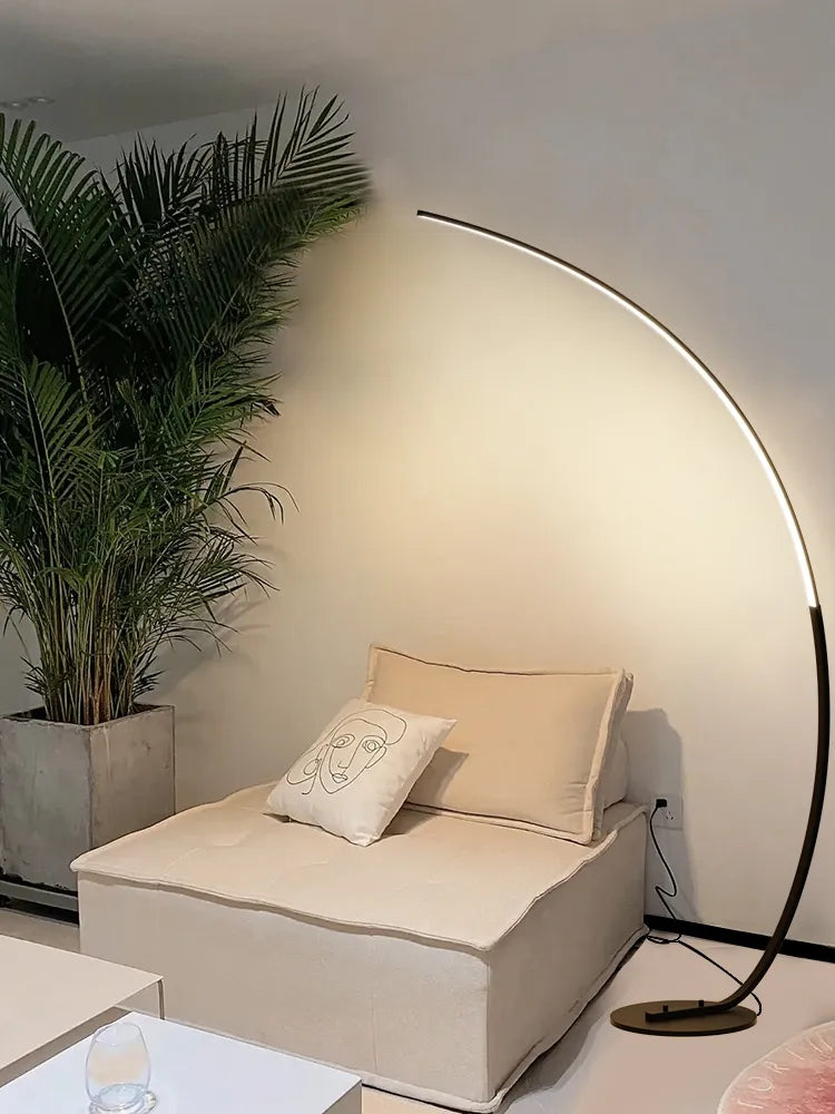 Nordique LED Coin Lumière Arc RVB Lampadaires Noir Blanc C APP À Distance Lampadaires Stand lumière pour Salle À Manger Salon Décor - vue 5 sur 8
