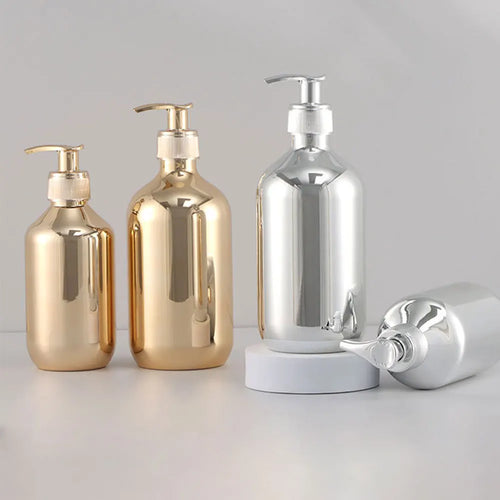 bouteille rechargeable en plastique pour shampoing et gel douche - vue 3 sur 18