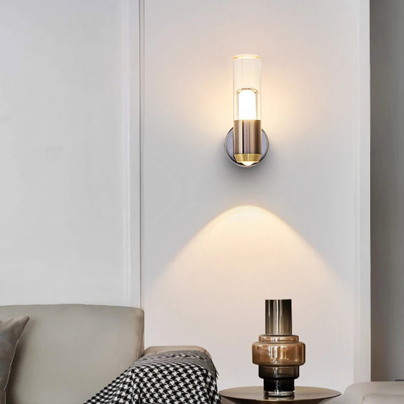applique murale mini en acrylique transparent style 	 luminaire - vue 2 sur 6