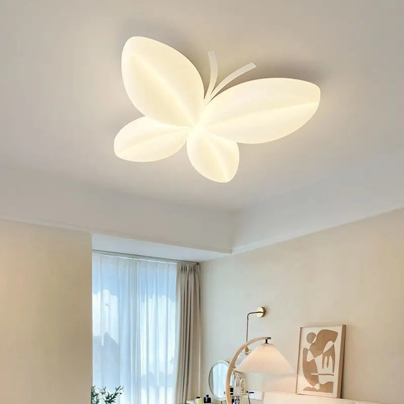 plafonnier créatif papillon pour chambre de petite fille - vue 4 sur 11