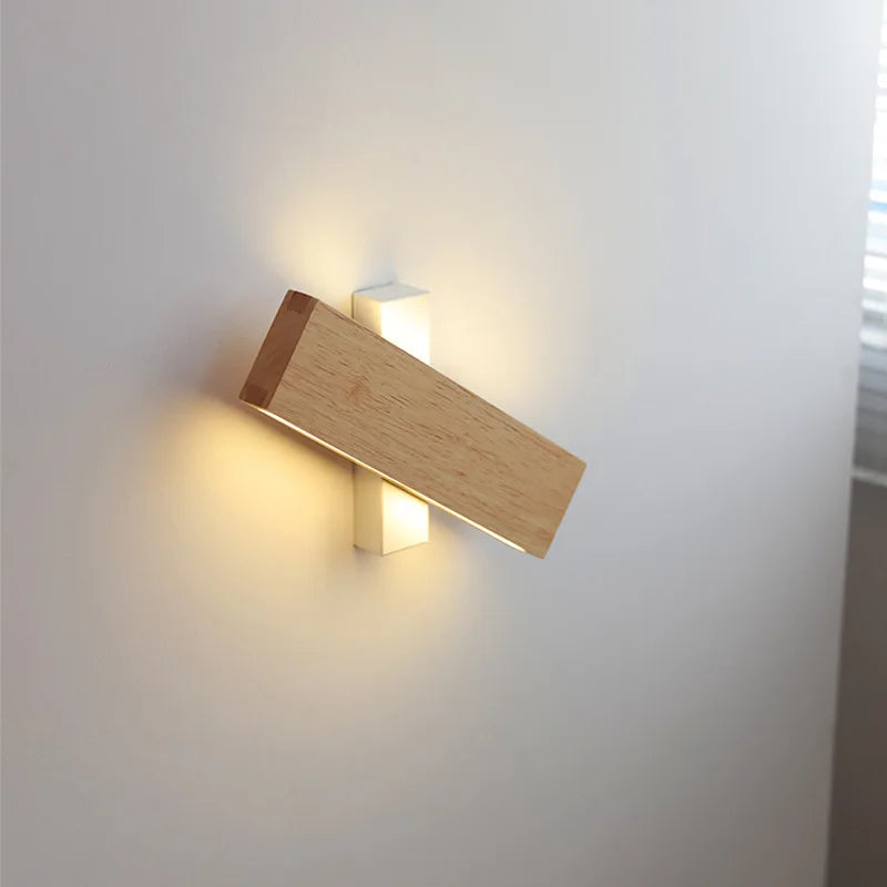 Applique murale LED rotative en bois - vue 3 sur 9
