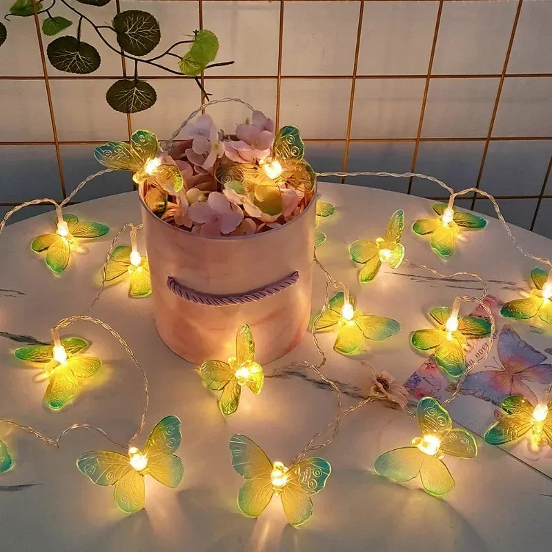 guirlande lumineuse led papillon pour fêtes et décorations intérieures - vue 2 sur 9