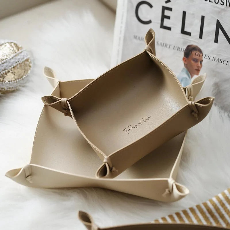 plateau de rangement en cuir pour dés bijoux et clés - vue 3 sur 14