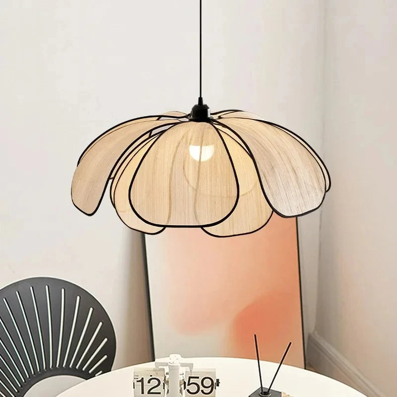 lampe suspendue moderne en tissu pour décoration artistique - vue 3 sur 11