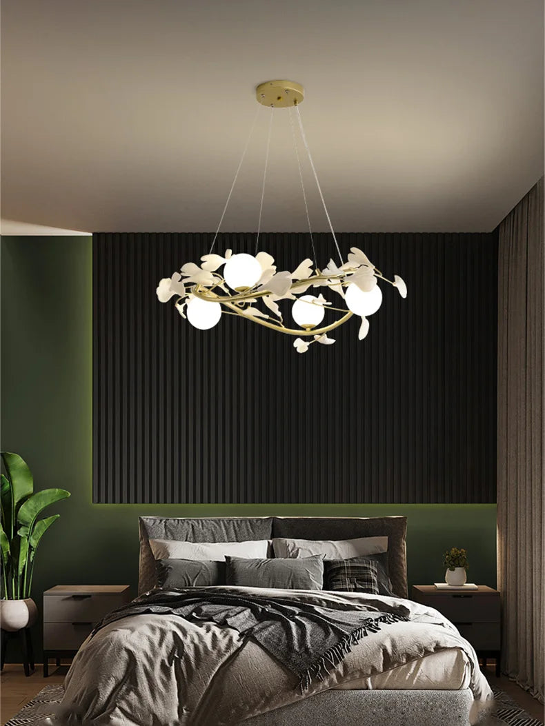 lustre en feuilles de ginkgo avec éclairage led décoratif moderne - vue 4 sur 8