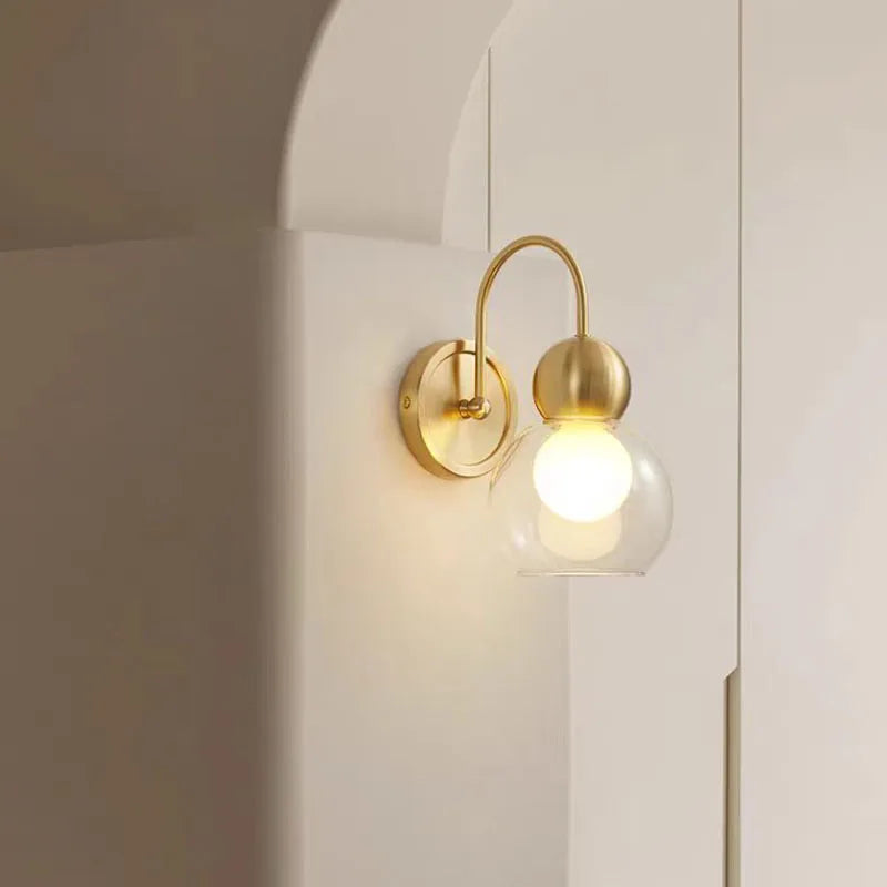 applique murale moderne en verre et cuivre design élégant pour intérieur - vue 1 sur 10