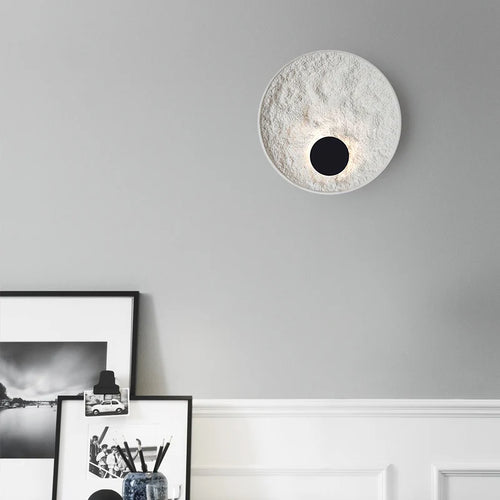 applique murale lune moderne en résine décorative à led - vue 3 sur 8