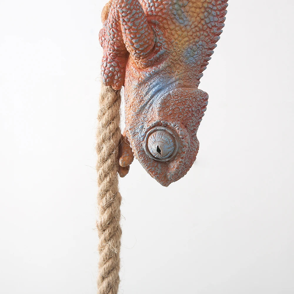suspension en résine caméléon pour décoration artistique intérieure - vue 6 sur 10