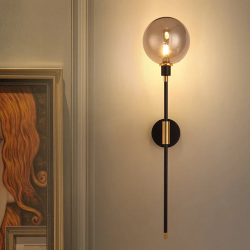 applique murale led moderne en fer avec boule de verre décorative - vue 5 sur 9