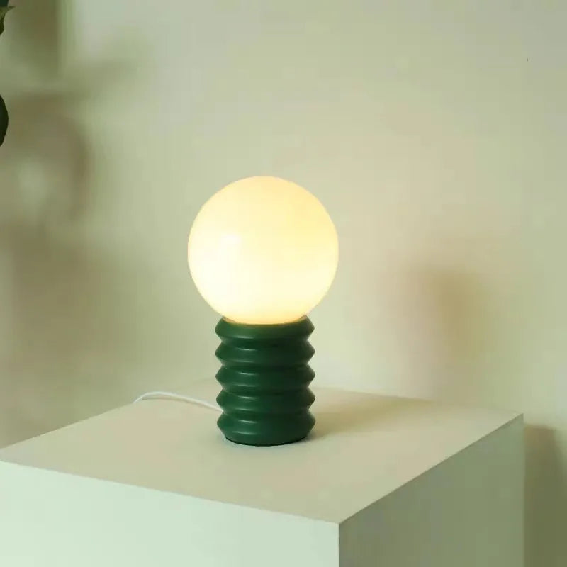 lampe à poser design en verre pour une ambiance chaleureuse - vue 4 sur 10