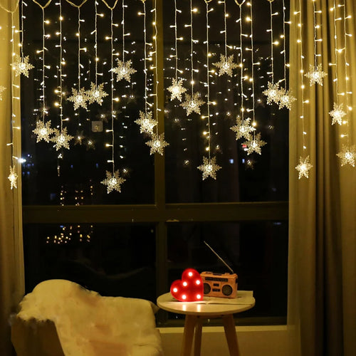 guirlande lumineuse led flocons de neige pour décorations de fête et Noël - vue 2 sur 12