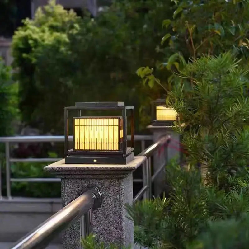 lampe solaire extérieure à led avec télécommande et intensité variable - vue 5 sur 10