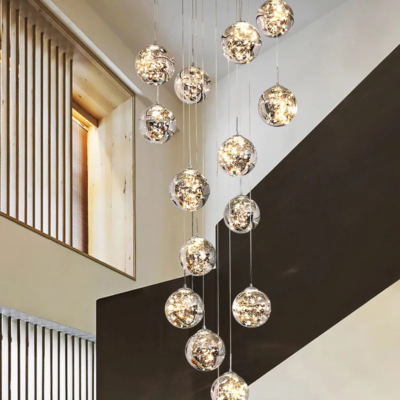 lustre moderne en colimaçon avec éclairage led et boule de cristal - vue 4 sur 16